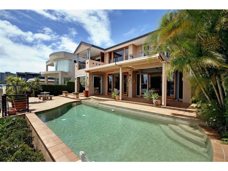 Isle Of Capri QLD 4217