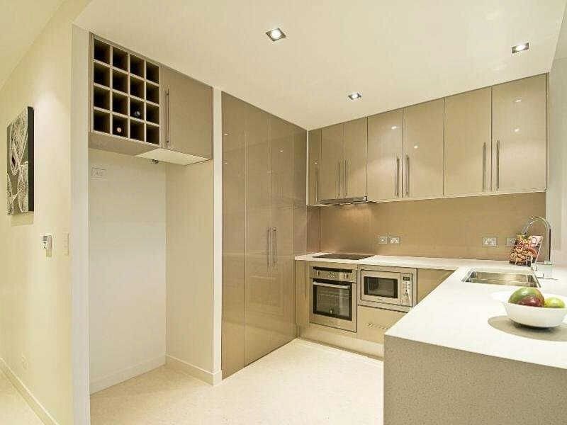 13 Quay Views, Carrara QLD 4211