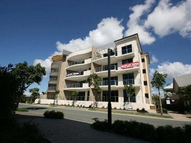 13 Quay Views, Carrara QLD 4211