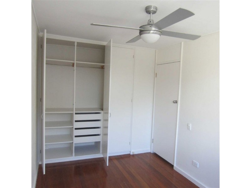 4/6 Stanhill Drive, Chevron Island QLD 4217