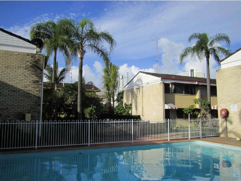 4/6 Stanhill Drive, Chevron Island QLD 4217