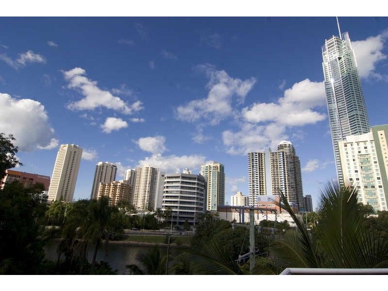 Surfers Paradise QLD 4217