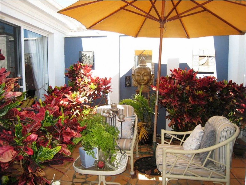 17/70 Marbella Drive, Benowa QLD 4217