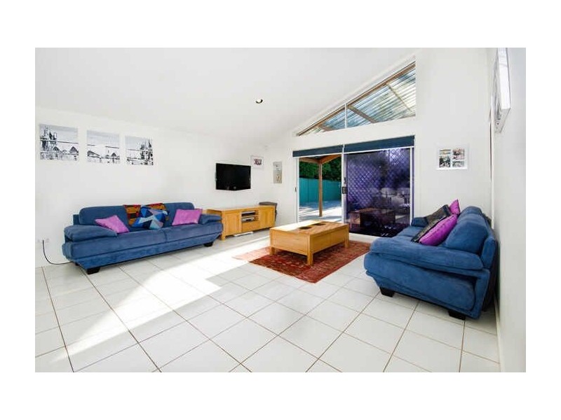 7  Roderick Court, Benowa Waters QLD 4217