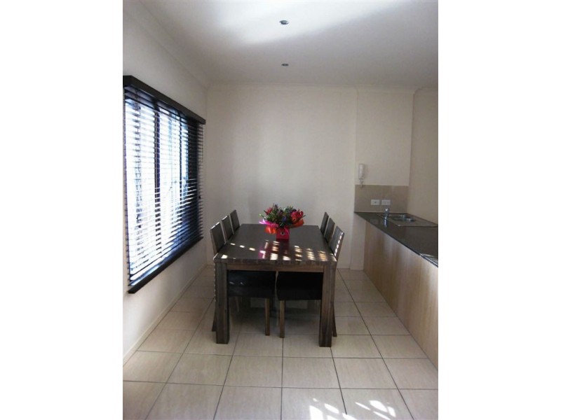 15/15  Ancona St, Carrara QLD 4211