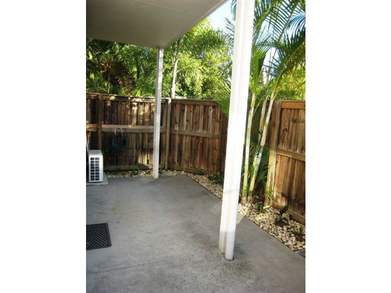 15/15  Ancona St, Carrara QLD 4211