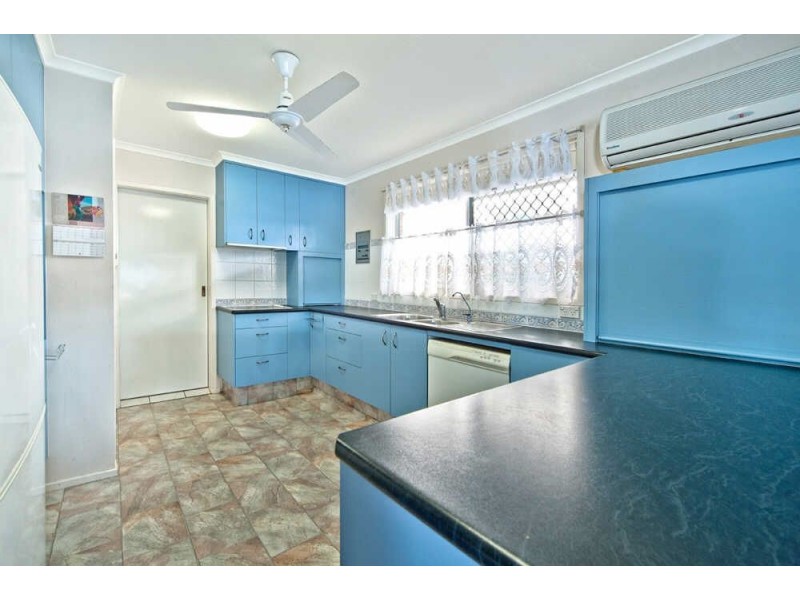 34  Sophie Avenue, Broadbeach Waters QLD 4218