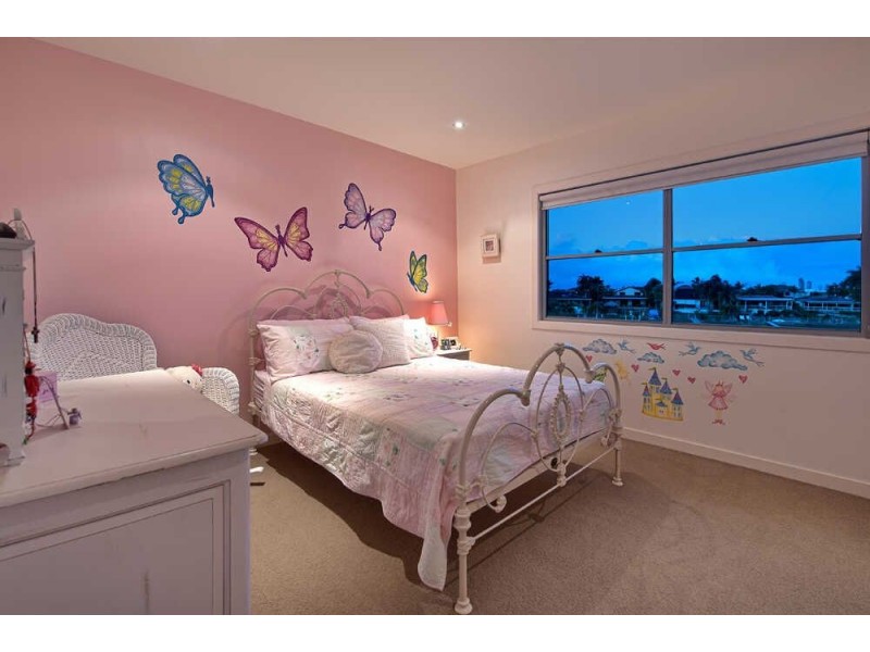 97  Witt Ave, Carrara QLD 4211