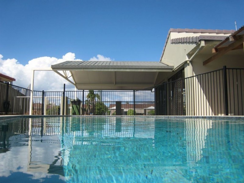 105 Bundall Rd, Surfers Paradise QLD 4217