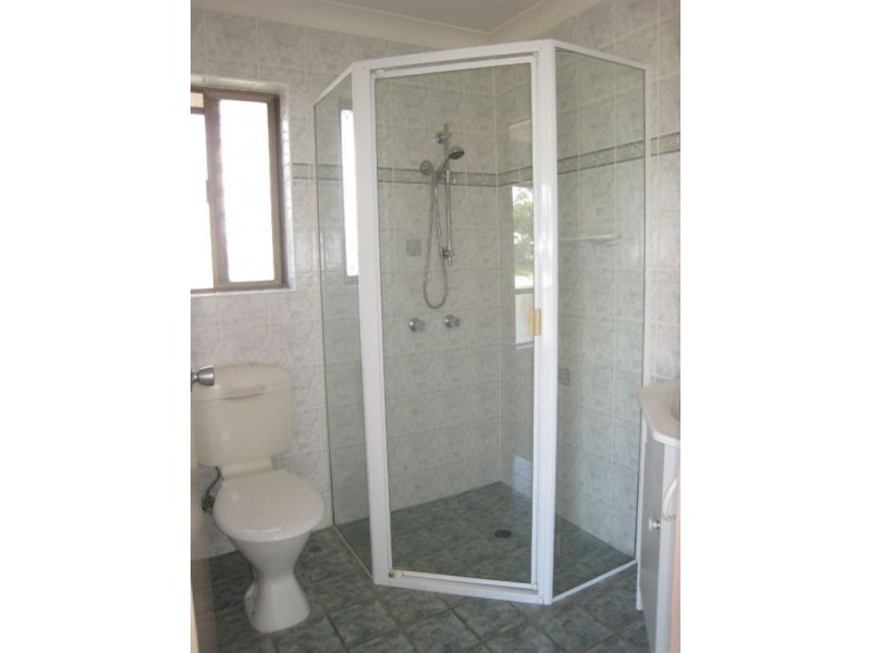 105 Bundall Rd, Surfers Paradise QLD 4217