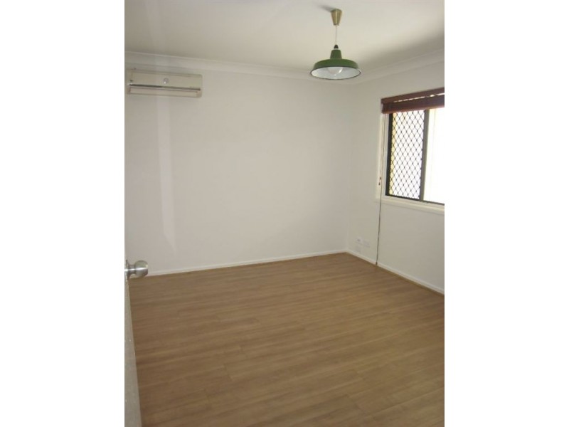 105 Bundall Rd, Surfers Paradise QLD 4217