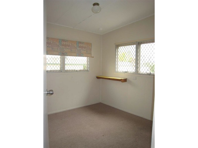 67 Regatta Parade, Southport QLD 4215