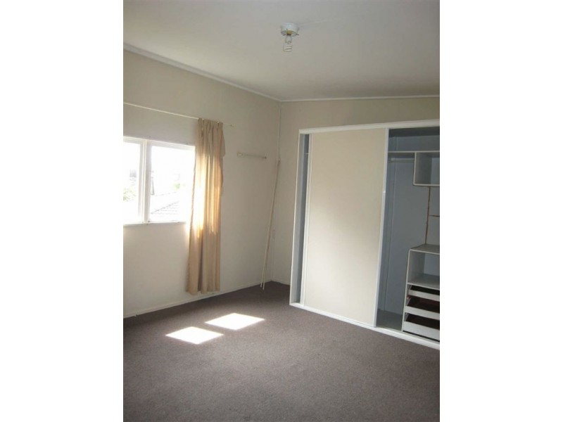 67 Regatta Parade, Southport QLD 4215