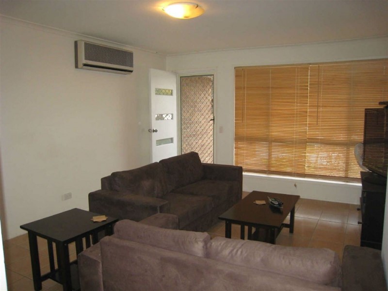 2/25  Callistemon Court, Arundel QLD 4214