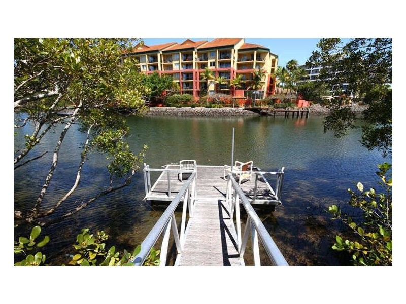 805/70 Remembrance Drive, Surfers Paradise QLD 4217