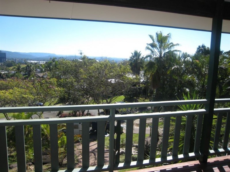 19 Broadview Place, Robina QLD 4226