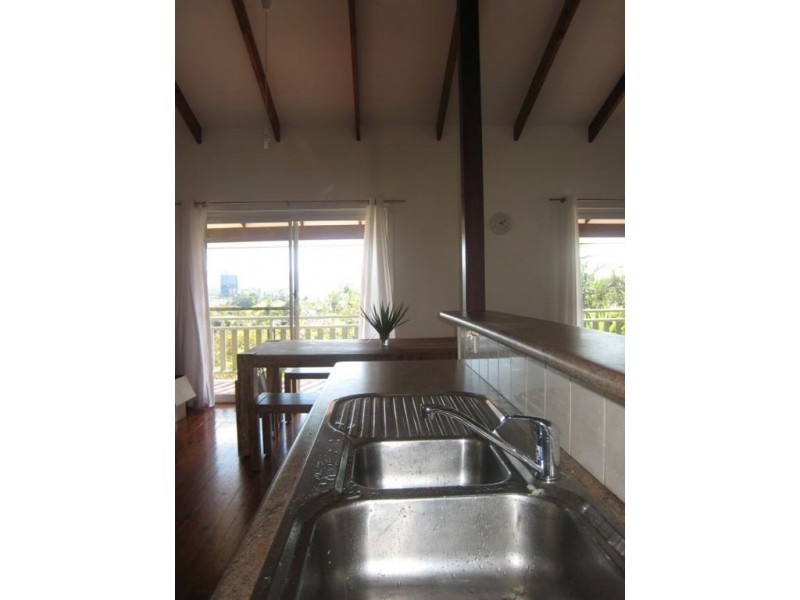 19 Broadview Place, Robina QLD 4226