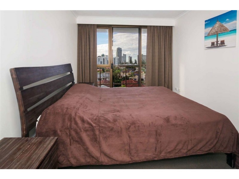 24/22 Armrick Avenue, Broadbeach QLD 4218