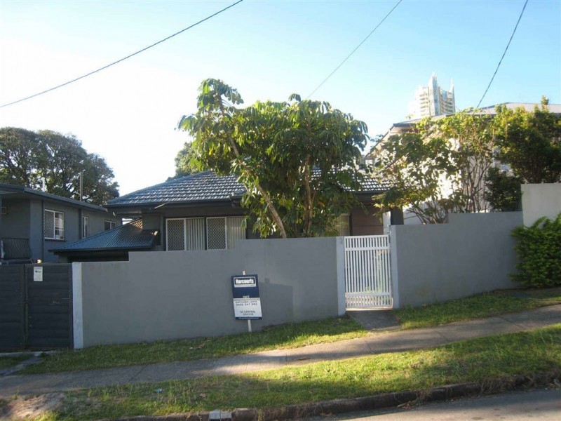 29 Palm Avenue, Surfers Paradise QLD 4217