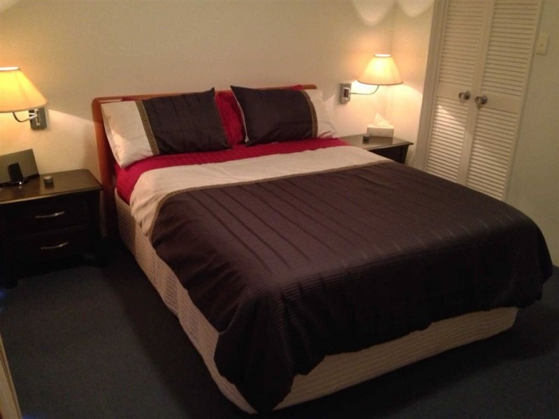 89/28 Northcliffe Tce, Surfers Paradise QLD 4217