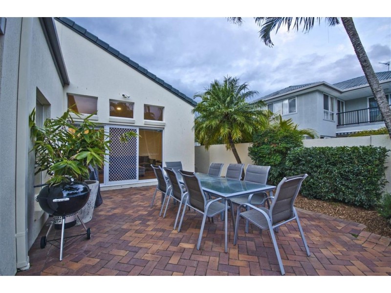 47 Charolais Crescent, Benowa QLD 4217