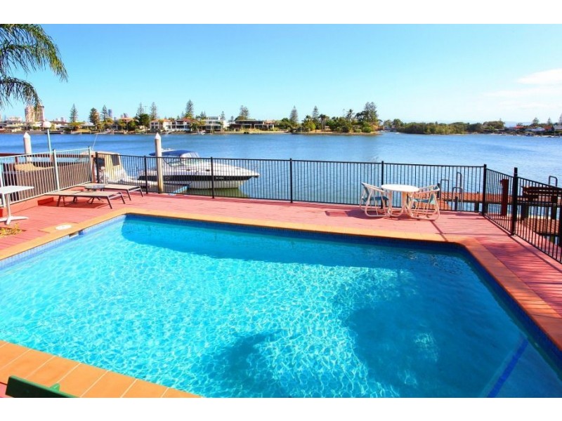 14 Sunset Boulevard, Surfers Paradise QLD 4217