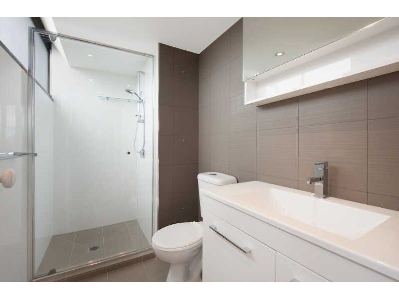 21/37 Monaco Street, Surfers Paradise QLD 4217