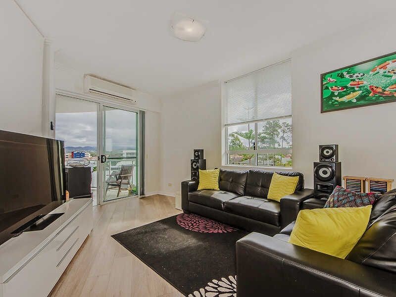 90/98 University Drive, Varsity Lakes QLD 4227