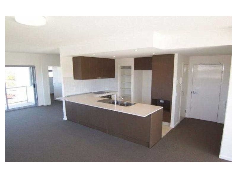 22/137 Scottsdale Drive, Robina QLD 4226