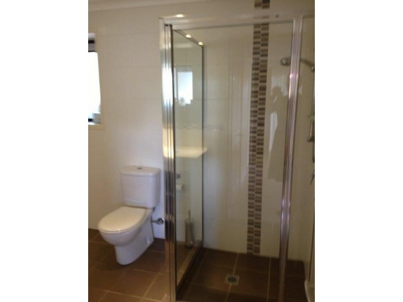 36 Numeralla Avenue, Ashmore QLD 4214