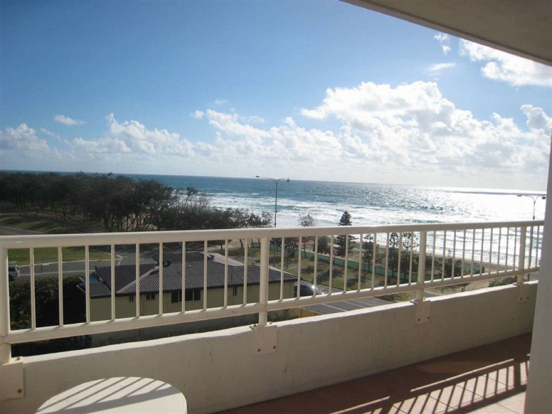 17/154 The Esplanade, Surfers Paradise QLD 4217