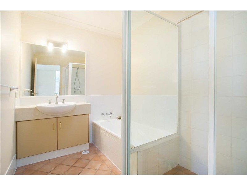 76/100 Morala Avenue, Runaway Bay QLD 4216