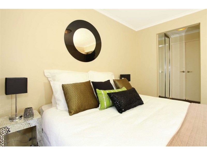 30/160 Frank Street, Labrador QLD 4215