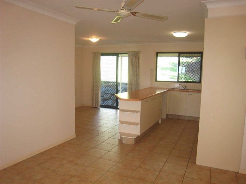 60 Paddington Drive, Carrara QLD 4211