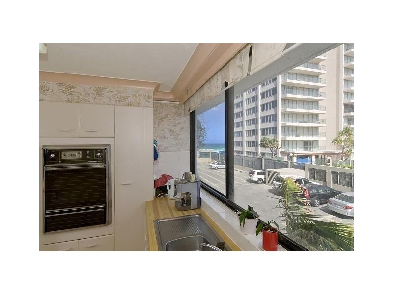 Surfers Paradise QLD 4217
