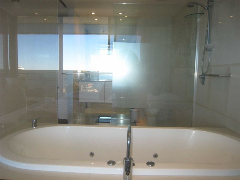 1403/9 Ferny Avenue, Surfers Paradise QLD 4217