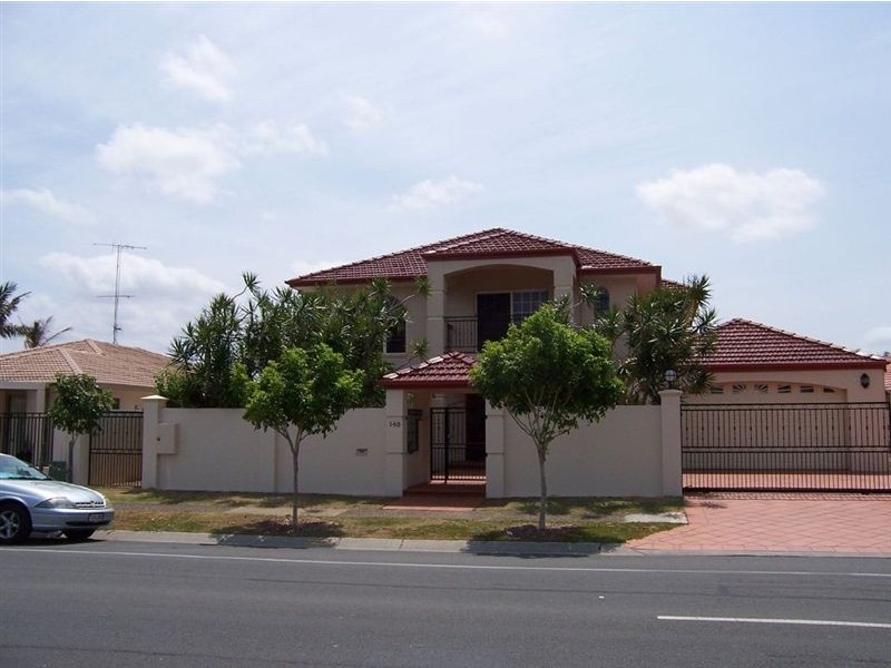 140 Campbell Street, Sorrento QLD 4217