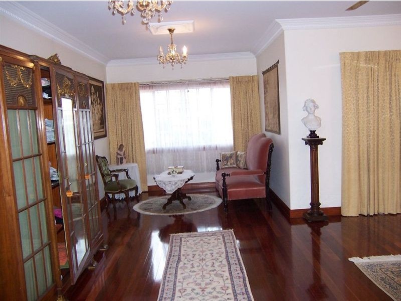 140 Campbell Street, Sorrento QLD 4217