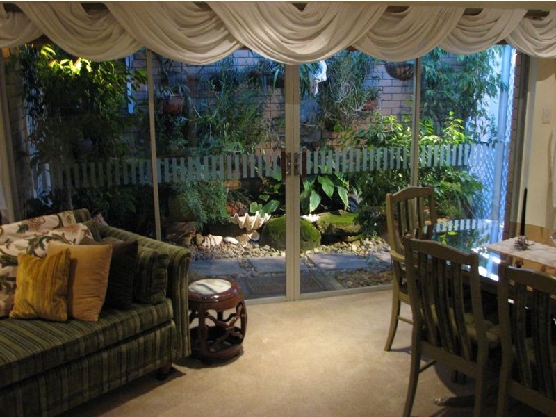 55 Gibraltar Drive, Isle Of Capri QLD 4217