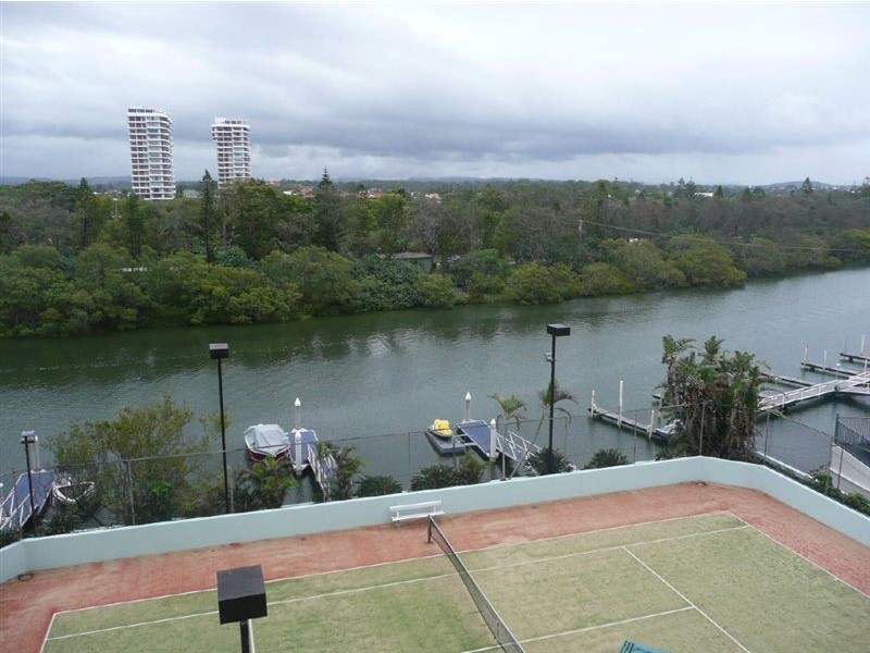 Main Beach QLD 4217
