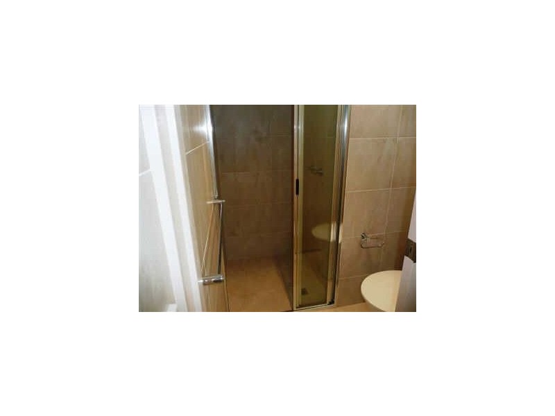 102  The Shore 2 Ocean Avenue, Surfers Paradise QLD 4217