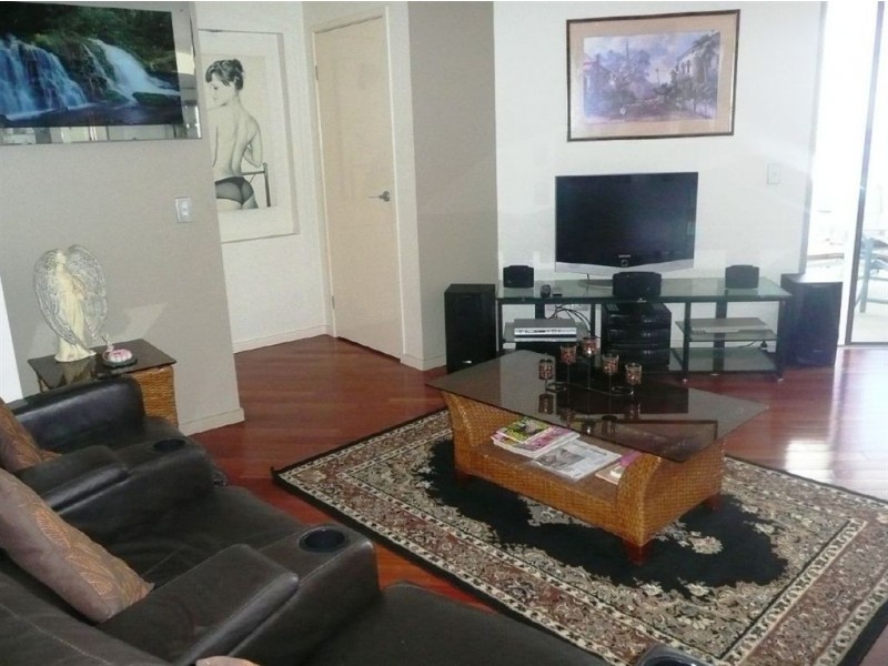 172/21 Cypress Avenue, Surfers Paradise QLD 4217