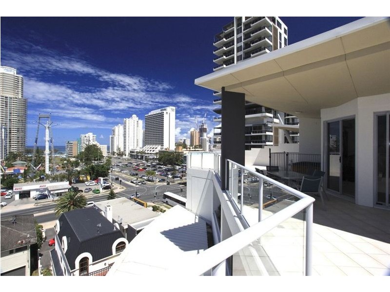 172/21 Cypress Avenue, Surfers Paradise QLD 4217