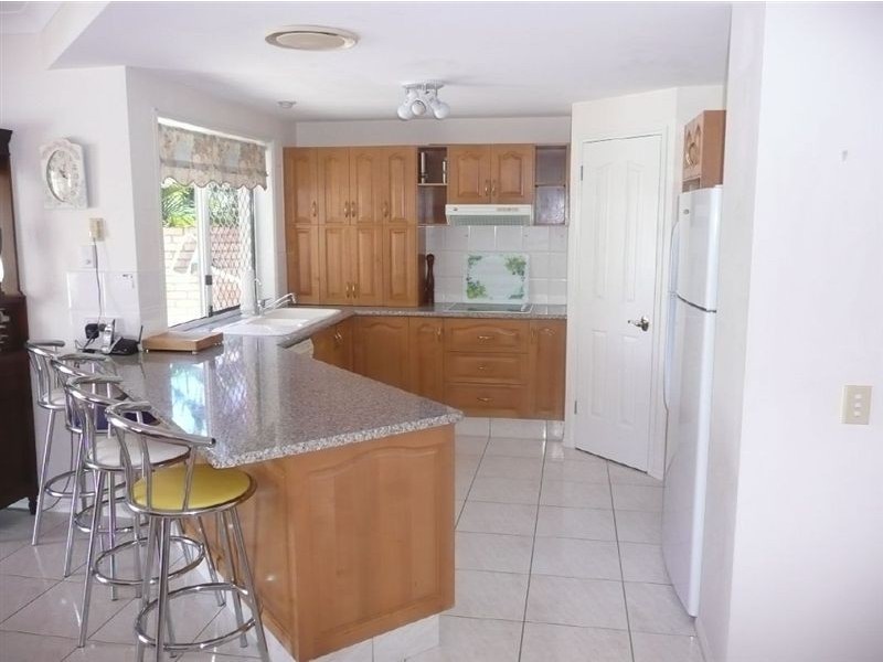 14 Nirvana Court, Runaway Bay QLD 4216