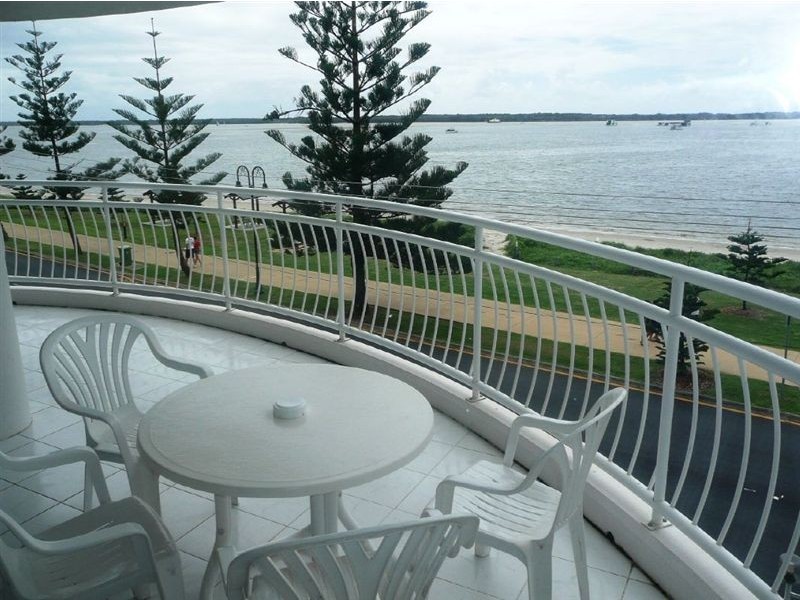 Biggera Waters QLD 4216