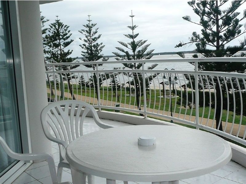 Biggera Waters QLD 4216