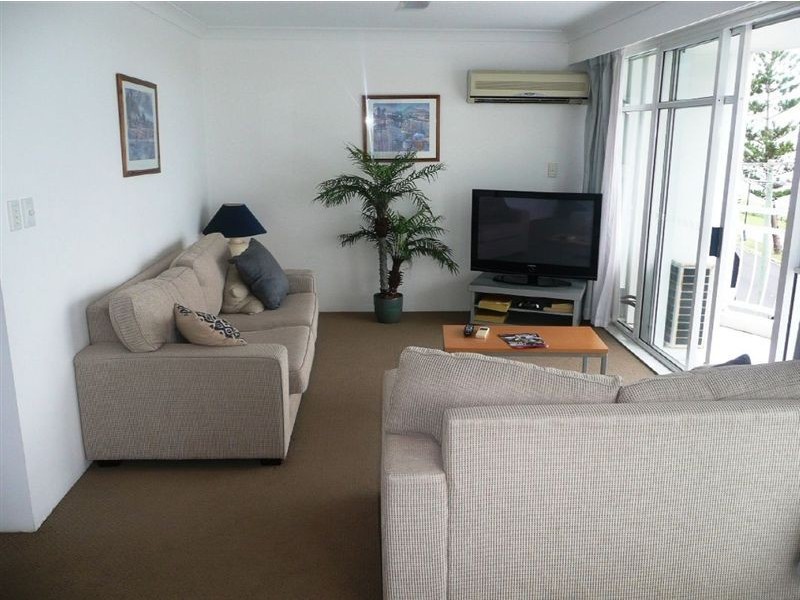 Biggera Waters QLD 4216