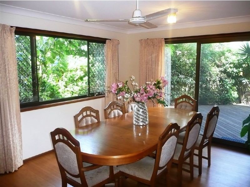 16 Yacht Street, Southport QLD 4215