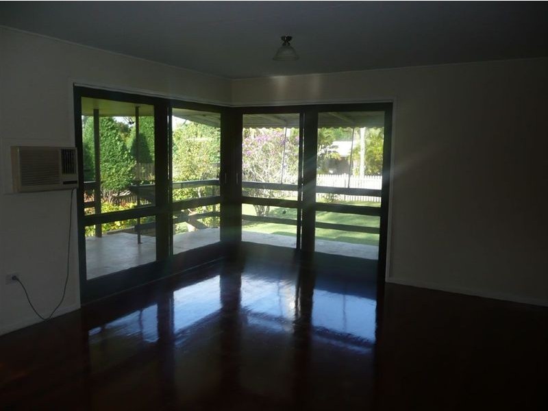 68 Hillview Parade, Ashmore QLD 4214