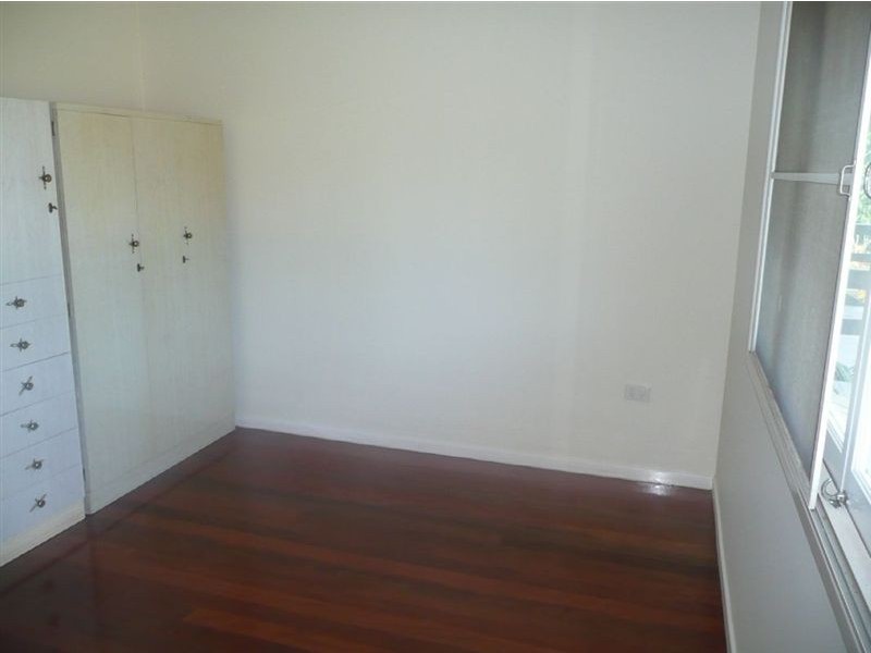 68 Hillview Parade, Ashmore QLD 4214